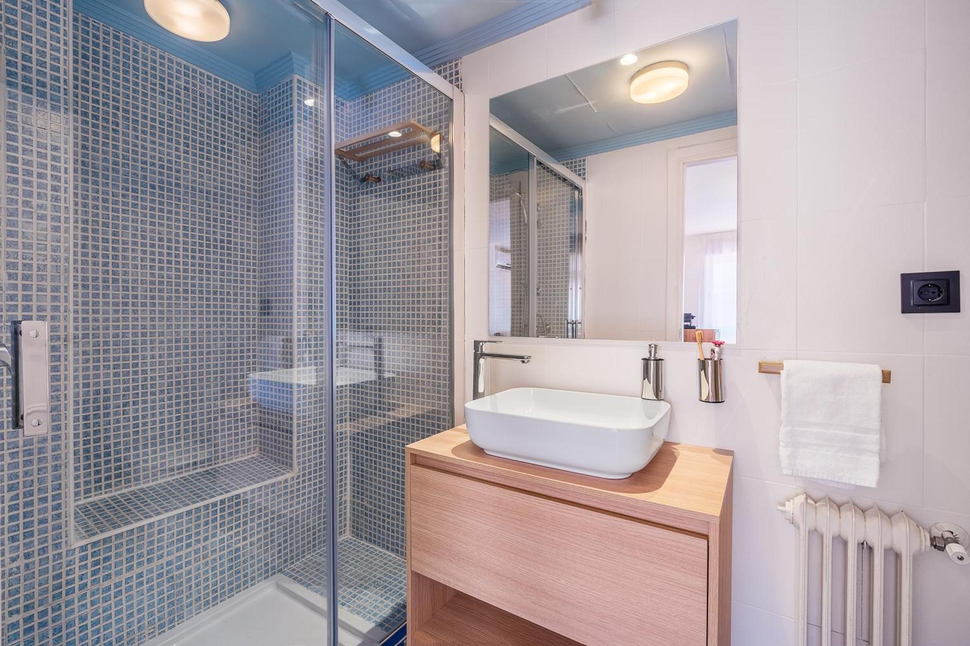 Granada Suites By Olala Homes Bagian luar foto