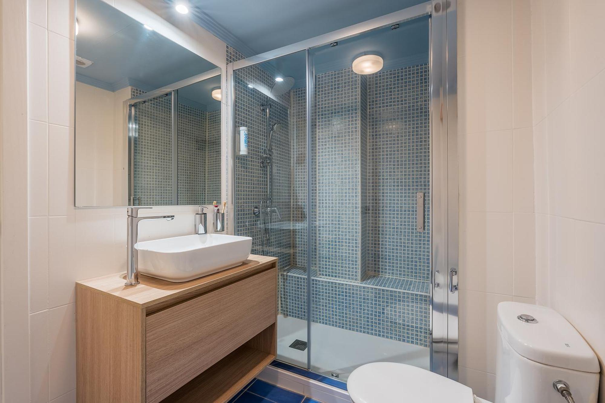 Granada Suites By Olala Homes Bagian luar foto
